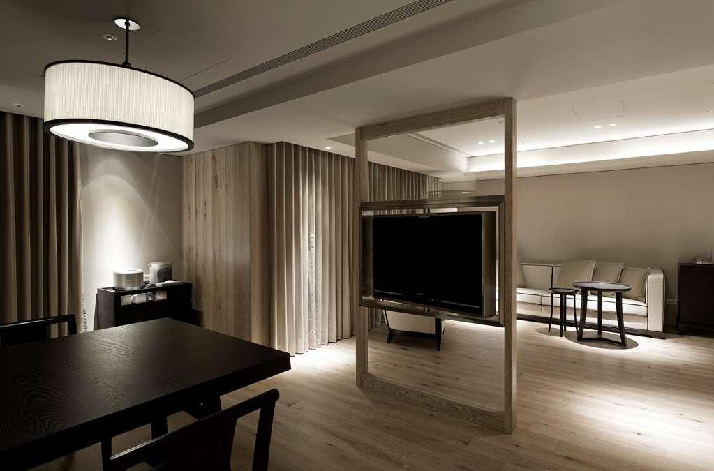 Gloria Residence Taipei Servis gambar